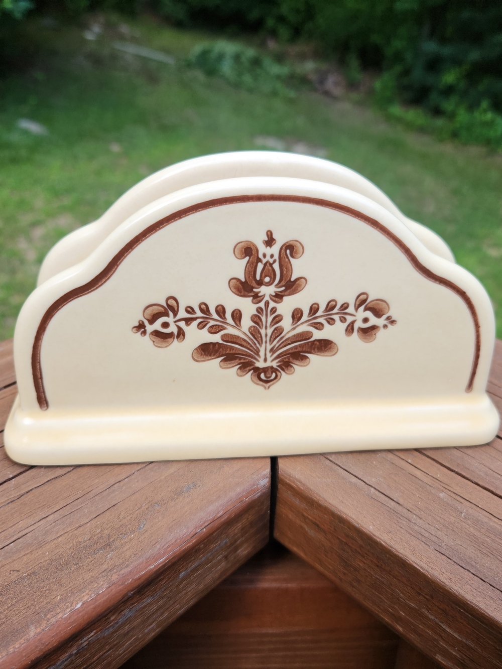 Pfaltzgraff Village Stoneware Napkin Holder